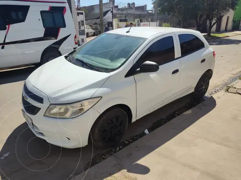 Chevrolet Onix Joy LS usado (2019) color Blanco precio $10.900.000