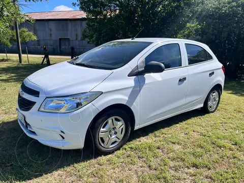 Chevrolet Onix Joy LS usado (2018) color Blanco precio $14.900.000