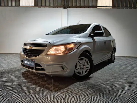 Chevrolet Onix Joy LS usado (2018) color Plata precio $16.032.000