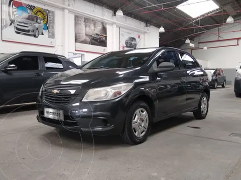 Chevrolet Onix Joy LS usado (2017) color Gris precio $13.600.000