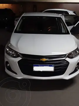Chevrolet Onix Plus 1.2 LS usado (2020) color Blanco precio $20.900.000