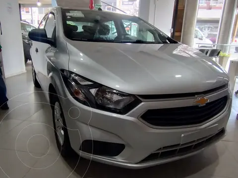 Chevrolet Onix Plus 1.2 LS nuevo color A eleccion financiado en cuotas(anticipo $9.900.000)