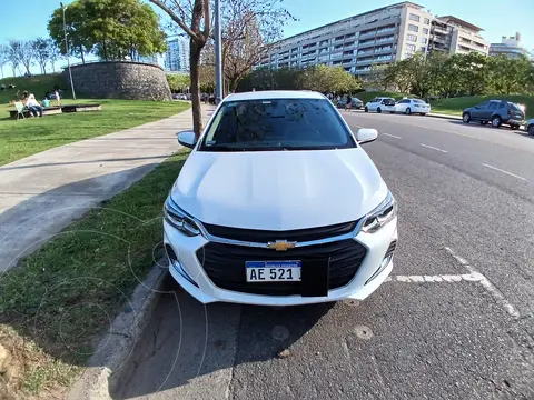 Chevrolet Onix Plus 1.0T Premier Aut usado (2020) color Blanco Summit precio u$s18.000