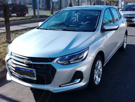 Chevrolet Onix Plus 1.0T Premier II usado (2020) color Plata Switchblade precio $21.980.000