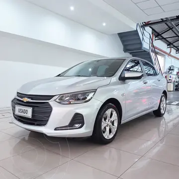 Chevrolet Onix Plus 1.0T Premier Aut usado (2021) color Plata precio $22.000.000