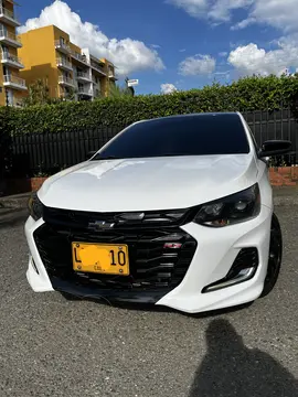Chevrolet Onix Turbo RS 1.0L RS usado (2023) color Blanco precio $58.500.000