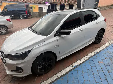 Chevrolet Onix Turbo RS 1.0L RS usado (2022) color Blanco precio $55.200.000