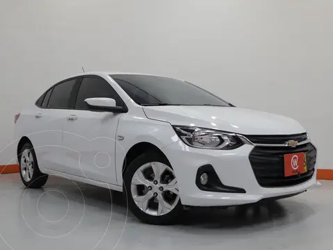 Chevrolet Onix Turbo Sedan 1.0L LTZ Aut usado (2023) color Blanco precio $62.990.000