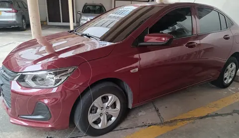 Chevrolet Onix Turbo Sedan 1.0L LT usado (2022) color Rojo precio $54.000.000