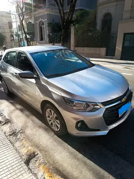 Chevrolet Onix 1.2 LT Pack Tech usado (2020) color Plata Switchblade precio $18.800.000
