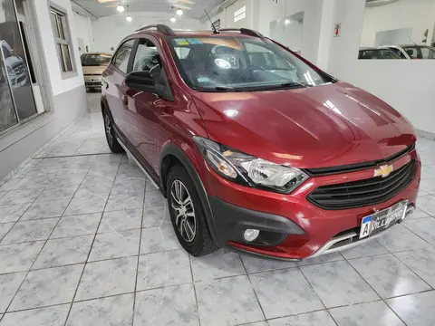 Chevrolet Onix Activ usado (2017) color Rojo precio $3.600.000