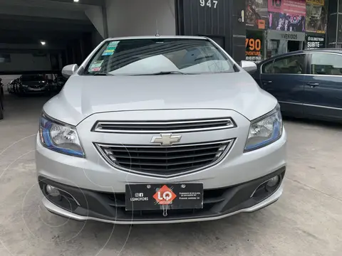 Chevrolet Onix LTZ usado (2015) color Plata precio $13.000.000