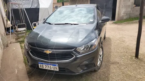 Chevrolet Onix LT usado (2017) color Gris precio $2.900.000