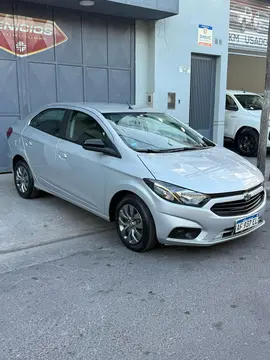 Chevrolet Onix Onix 1.4 Joy PLus usado (2023) color Gris precio $18.000.000
