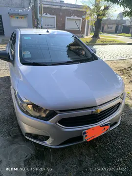 Chevrolet Onix LT usado (2017) color Gris precio $14.000.000