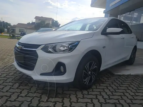 Chevrolet Onix 1.0T LT nuevo color Blanco Summit financiado en cuotas(cuotas desde $222.000)