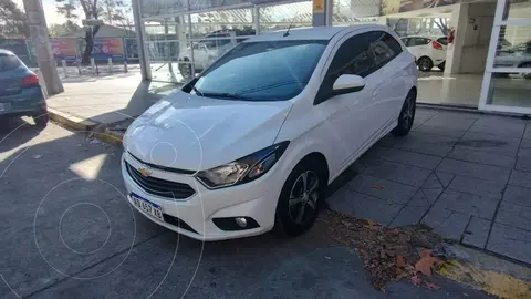 Chevrolet Onix LTZ usado (2019) color Blanco precio $8.880.000
