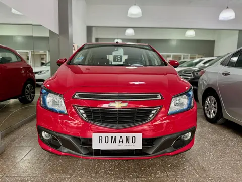 Chevrolet Onix LTZ usado (2015) color Rojo precio $13.500.000