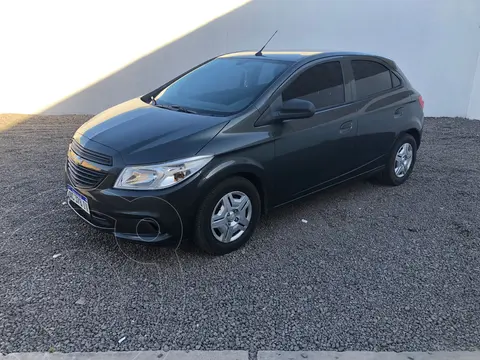 foto Chevrolet Onix ONIX 1.4 LS JOY               L/17 usado (2018) color Gris Oscuro precio $7.600.000