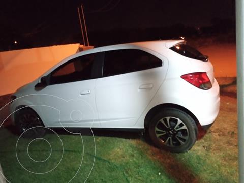foto Chevrolet Onix LTZ usado (2015) color Blanco precio $1.230.000