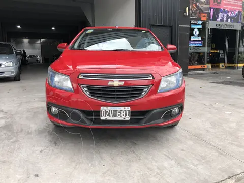 Chevrolet Onix LTZ usado (2015) color Rojo precio $5.700.000