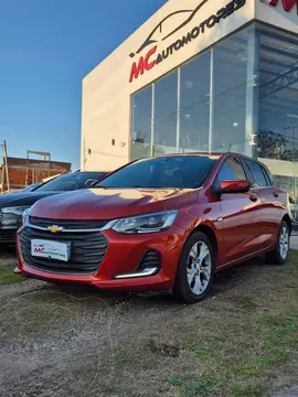 Chevrolet Onix ONIX 1.0 PREMIER I            L/19 usado (2020) color Naranja precio u$s16.900