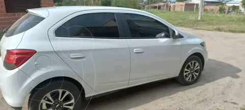 Chevrolet Onix LTZ usado (2016) color Blanco precio u$s9.500