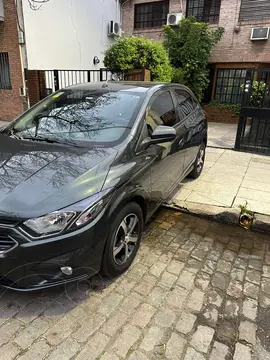 foto Chevrolet Onix LTZ usado (2019) color Gris Oscuro precio u$s16.500