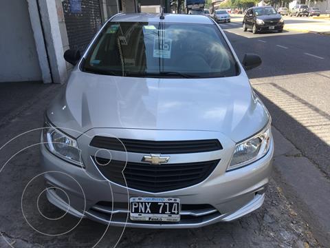 foto Chevrolet Onix 1.4 LT MT5 (98cv) usado (2016) color Gris precio $980.000