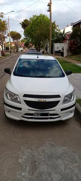 Chevrolet Onix LT usado (2013) color Blanco precio $2.400.000