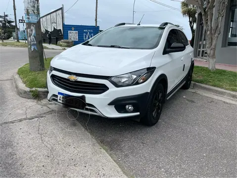 Chevrolet Onix Activ usado (2019) color Blanco Summit financiado en cuotas(anticipo $3.000.000 cuotas desde $265.000)