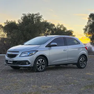 Chevrolet Onix LTZ usado (2014) color Gris precio $13.500.000