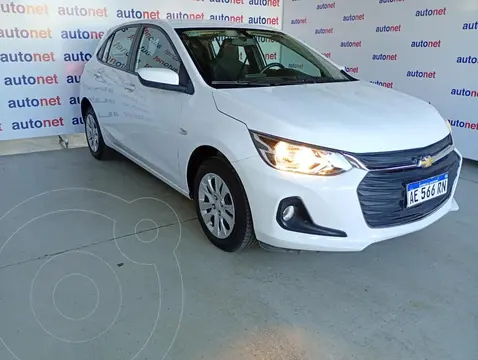 Chevrolet Onix ONIX 1.2 LT TECH              L/19 usado (2020) color Blanco precio $22.000.000