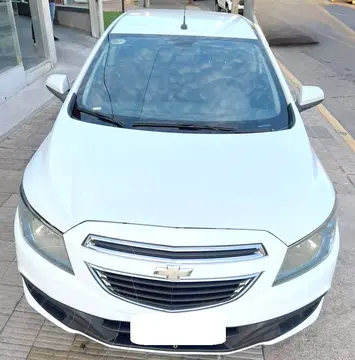 Chevrolet Onix LTZ usado (2015) color Blanco precio $12.650.000