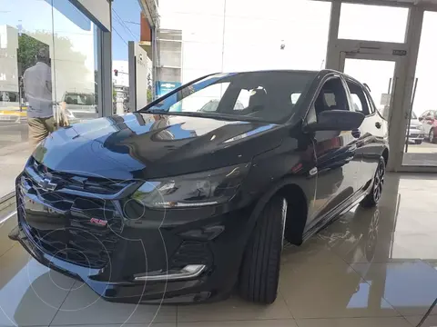 Chevrolet Onix 1.0T RS nuevo color Negro financiado en cuotas(anticipo $2.300.000 cuotas desde $290.000)