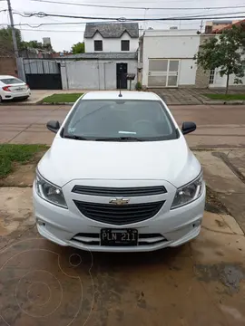Chevrolet Onix LT usado (2016) color Blanco precio $5.000.000