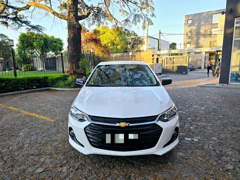 Chevrolet Onix 1.2 usado (2020) color Blanco Summit financiado en cuotas(anticipo $3.500.000)