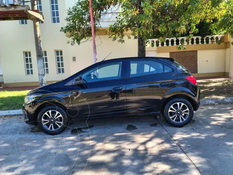 Chevrolet Onix LTZ usado (2017) color Negro precio $15.000.000