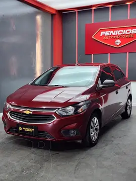 Chevrolet Onix ONIX 1.4 LT                   L/17 usado (2018) color Rojo precio $17.000.000