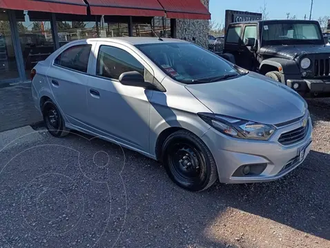 Chevrolet Onix ONIX 1.4 JOY PLUS             L/19 usado (2020) color Gris precio $19.000.000