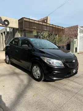 Chevrolet Onix ONIX 1.4 LS JOY               L/17 usado (2018) color Negro precio $14.500.000