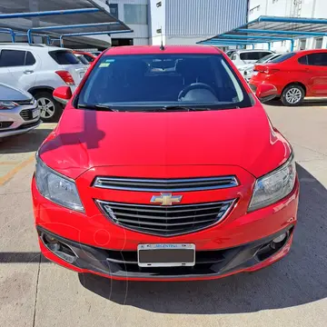 Chevrolet Onix LTZ usado (2016) color Rojo financiado en cuotas(anticipo $1.883.125 cuotas desde $80.467)