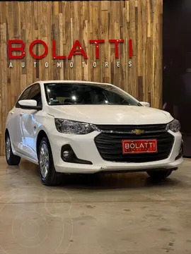 Chevrolet Onix ONIX 1.2 LT TECH              L/19 usado (2020) color Blanco precio $17.500.000