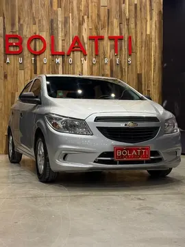 Chevrolet Onix ONIX 1.4 LS JOY               L/17 usado (2017) color Plata precio $15.000.000