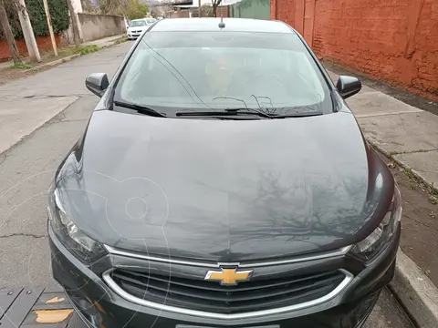 Chevrolet Onix 1.4L LT usado (2018) color Gris precio $5.900.000