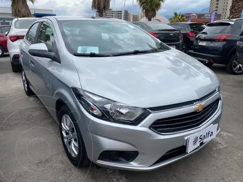 Chevrolet Onix 1.4L LT usado (2019) color Plata precio $7.990.000