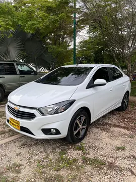 Chevrolet Onix 1.4 LTZ Aut usado (2019) color Blanco precio $47.000.000