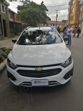 Chevrolet Onix Active usado (2018) color Blanco precio $44.000.000