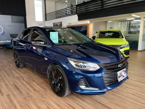Chevrolet Onix Premier Red Line Aut usado (2023) color Azul financiado en mensualidades(enganche $93,090 mensualidades desde $6,202)
