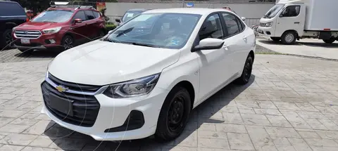 Chevrolet Onix LS Aut usado (2023) color Blanco precio $235,000